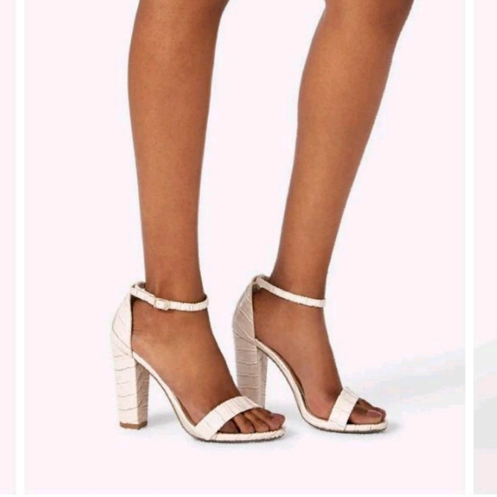 Block heeled sandals